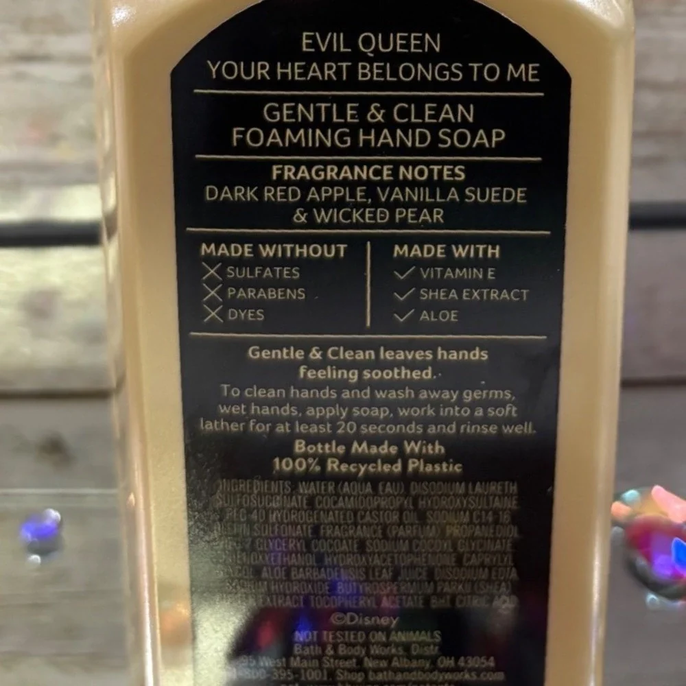 Bath Body Works Disney Villains Evil Queen Foaming Hand Soap Apple Pear Vanilla‎